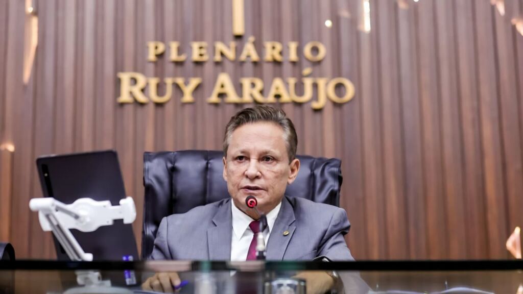 Adjuto Afonso ressalta importância dos comerciários na economia do Amazonas