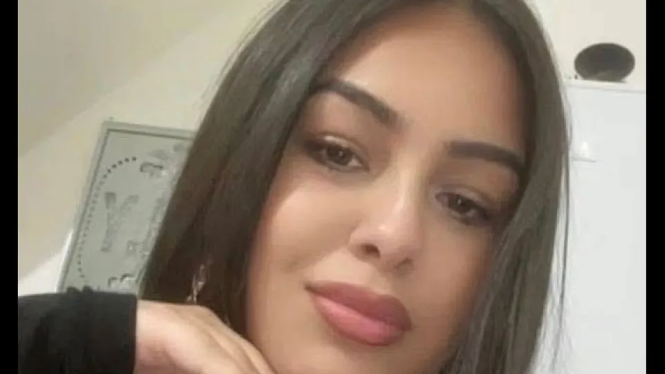 Mãe é acusada de matar filha recém-nascida com 15 facadas no Reino Unido