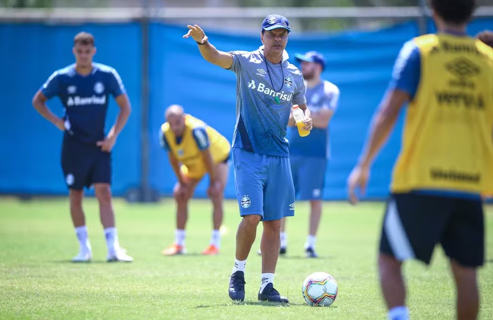 Auxiliar técnico do Grêmio é preso por descumprir medida protetiva