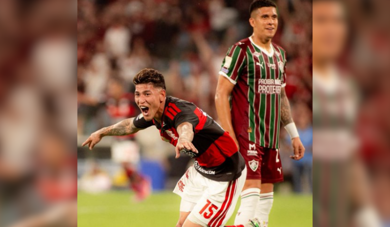 Flamengo supera Fluminense no Maracanã e se mantém líder do Brasileirão