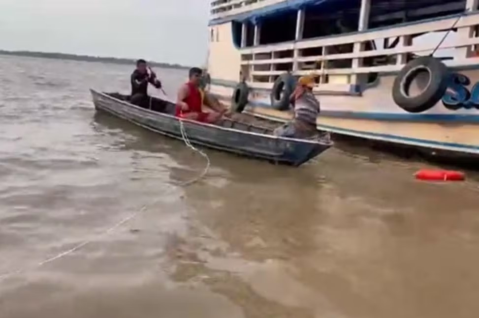 Corpo de homem que caiu no Rio Amazonas em Parintins é encontrado