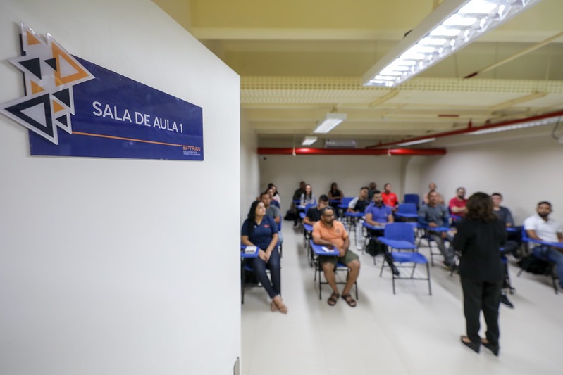 Detran-AM abre 1.180 vagas para cursos gratuitos de trânsito em novembro