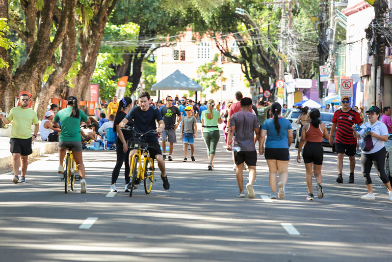 Fumaça provoca suspensão de eventos ao ar livre em Manaus neste fim de semana