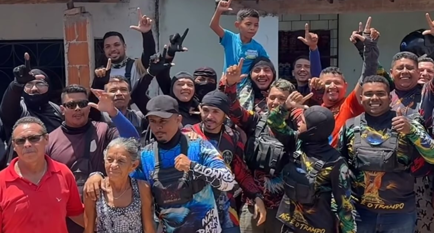 Motociclistas se mobilizam em apoio a menino que foi alvo de deboche