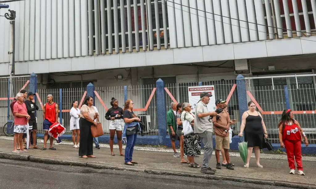 Policial Militar é Detido por Tentativa de Venda de Voto no Rio