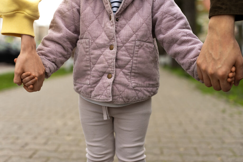 Pais se unem para cuidar da filha após divórcio e recebem apoio da Defensoria