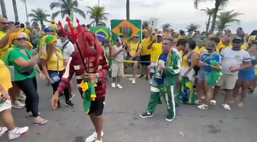 Ministério da Igualdade Racial Investiga Racismo em Manifestação Bolsonarista