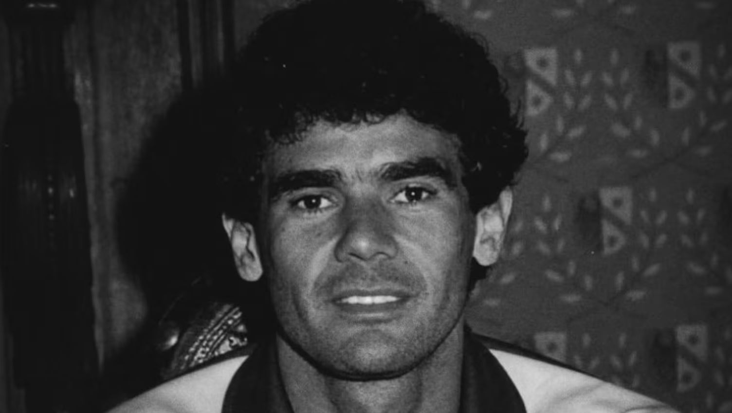 Ex-jogador Jorge Veras, ícone do Grêmio, falece aos 67 anos