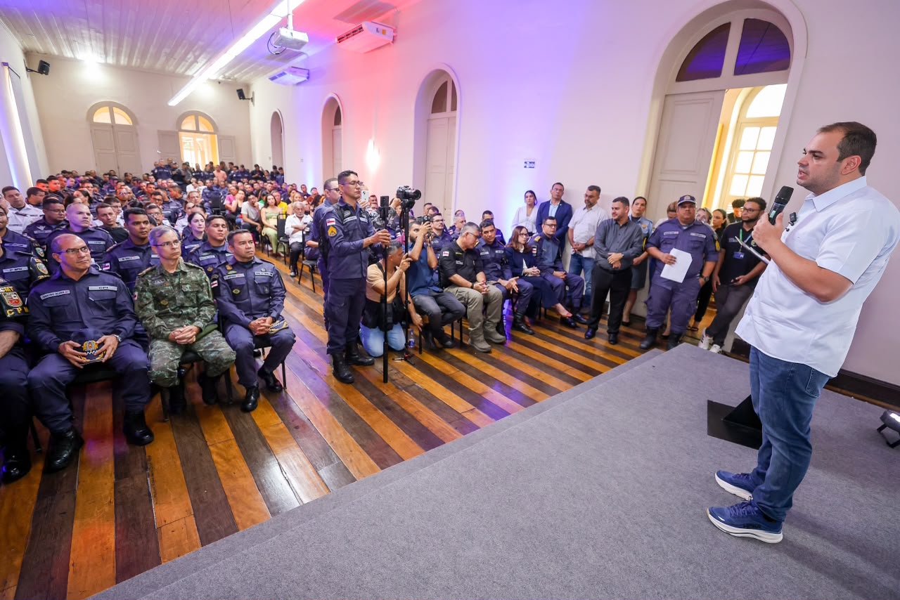 Governo do Amazonas promove 316 policiais militares em solenidade oficial