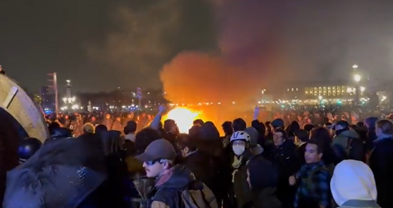 Conflitos marcam protestos na França, mas vandalismo diminui