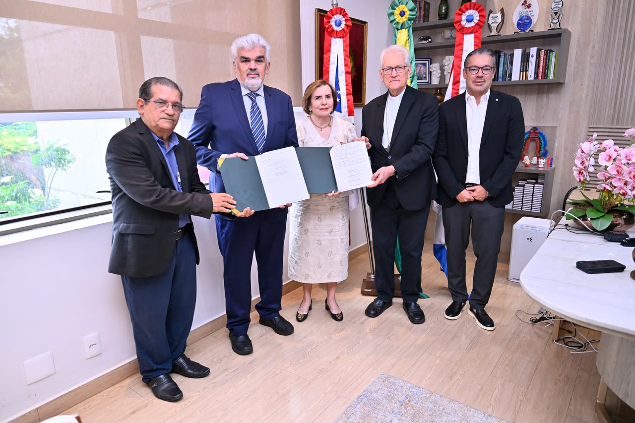 TCE-AM e Arquidiocese de Manaus firmam parceria para educação ambiental