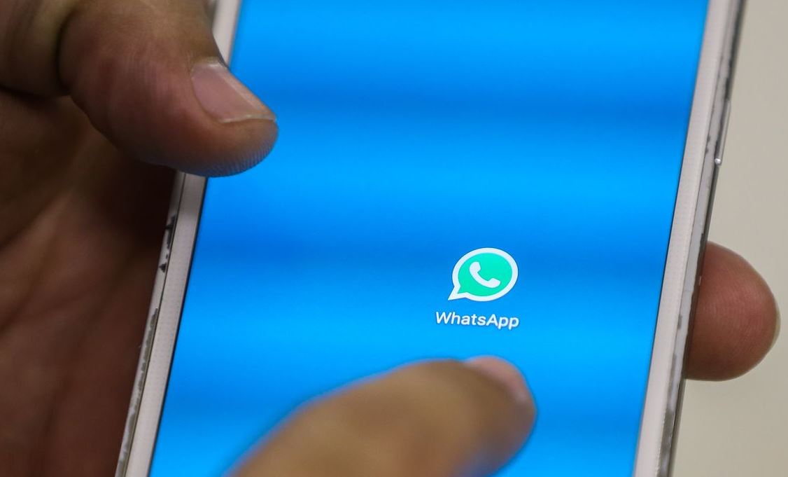 Entenda as novas regras de controle parental do WhatsApp no Brasil