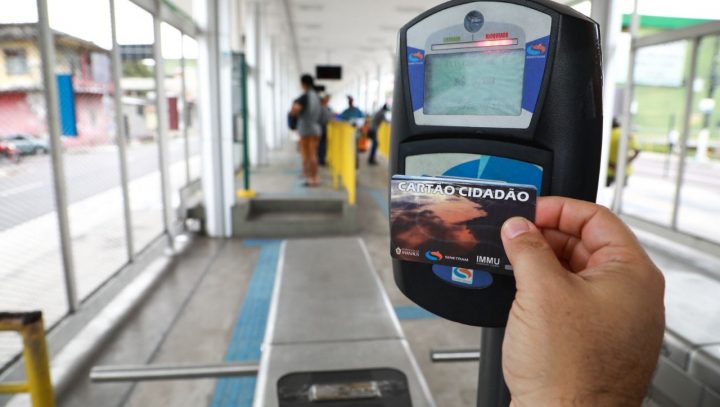 Estudantes que ingressaram em 2026 devem atualizar cadastro para meia-passagem