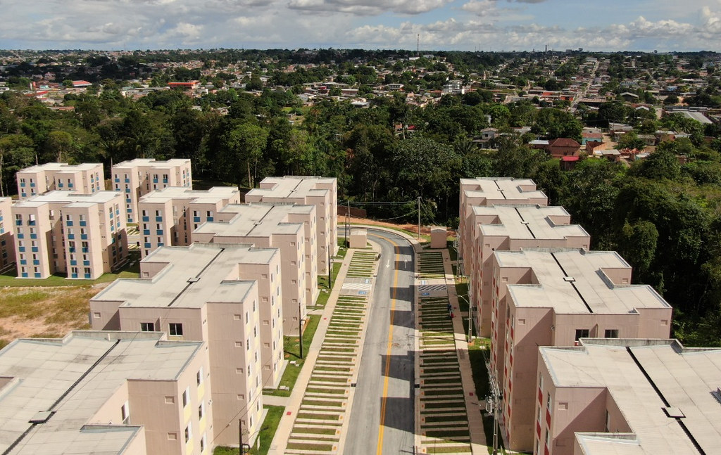 Proporção de domicílios alugados no Brasil chega a 23,8%, diz IBGE