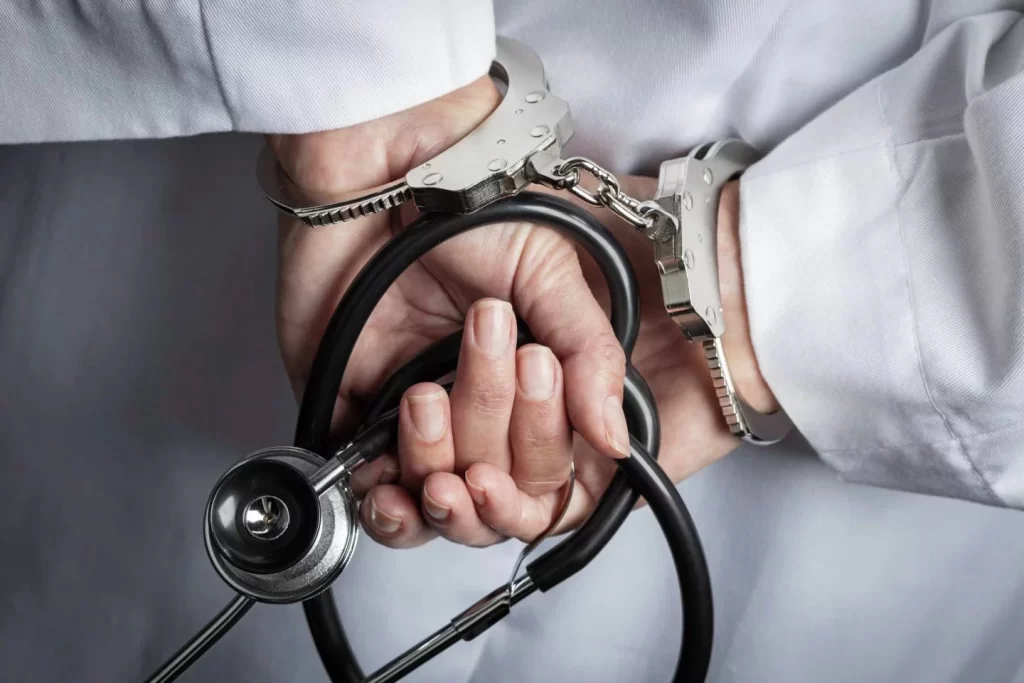 Enamed se torna requisito obrigatório para médicos no Brasil