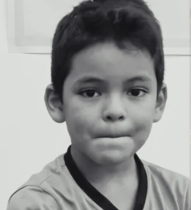 Velório de João Miguel reúne familiares e comunidade escolar em Manaus