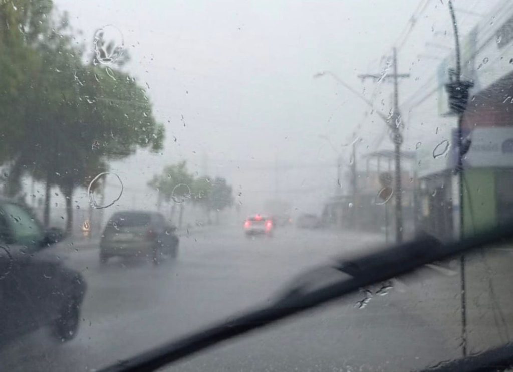 Manaus em alerta para deslizamentos de terra devido às chuvas intensas