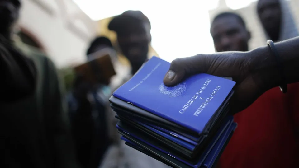 Brasil cria 613.373 empregos formais no 1º trimestre de 2026