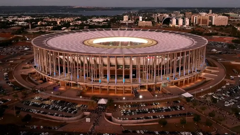 Botafogo e Internacional jogam às 18h30 em Brasília neste sábado