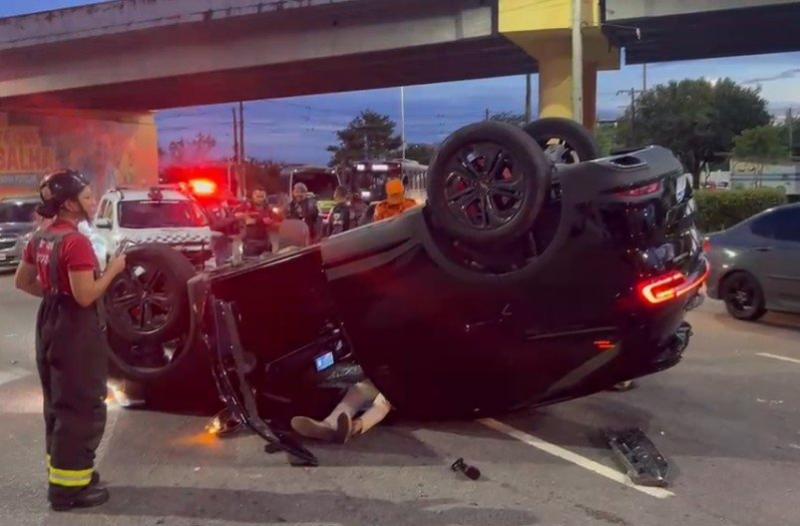 Capitão do Exército morre em acidente na rotatória do Coroado