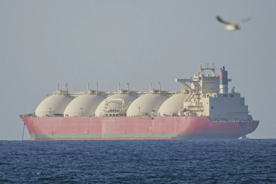 EUA seguem ao Paquistão para negociações; Irã avalia participação