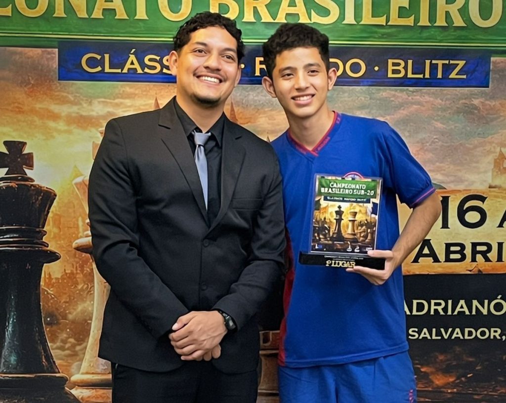 Suan Bruno brilha e conquista Brasileiro Sub-20 de xadrez em Manaus