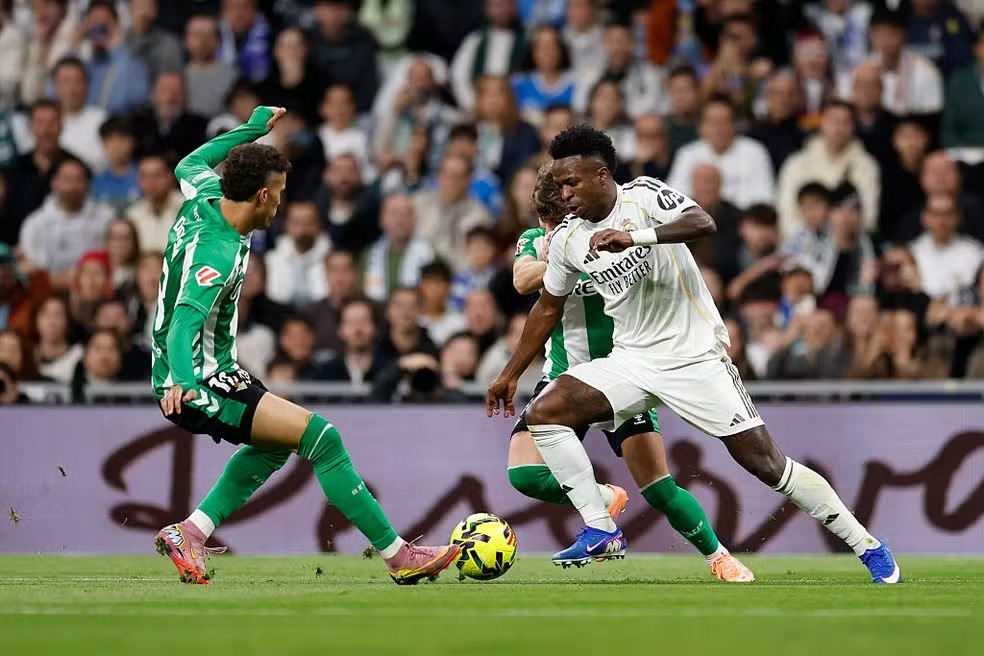 Real Betis enfrenta Real Madrid nesta sexta-feira pela LaLiga