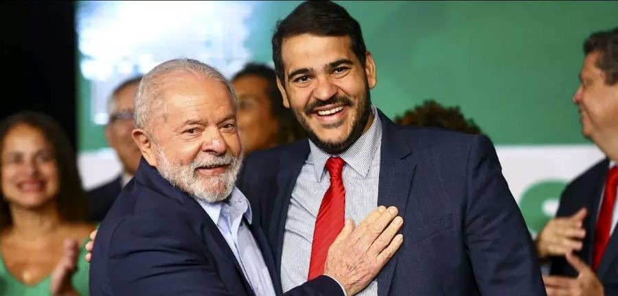 Lula se reúne com Jorge Messias após derrota no Senado