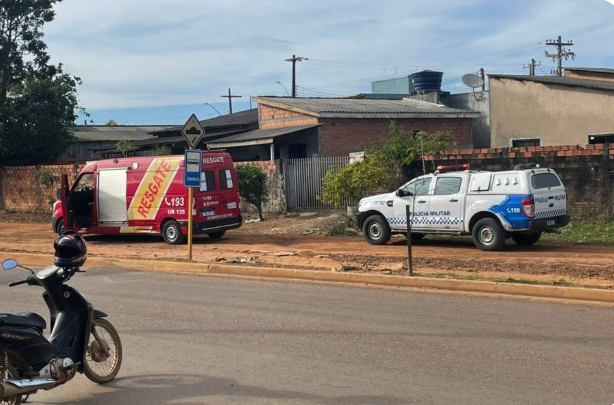 Esposa reconhece corpo de pedreiro morto a facadas e degolado em Vilhena