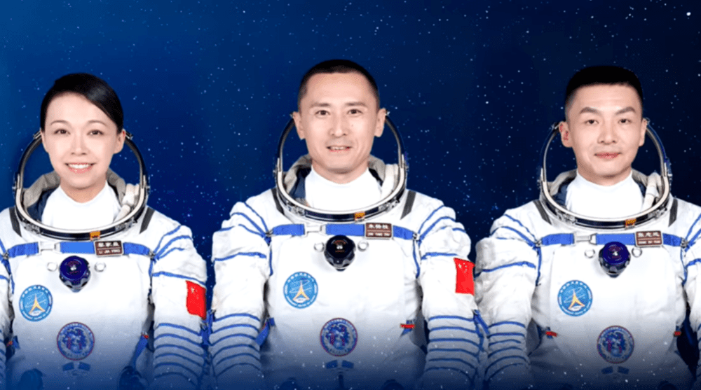 China lança Shenzhou-23 rumo à estação Tiangong com astronautas a bordo
