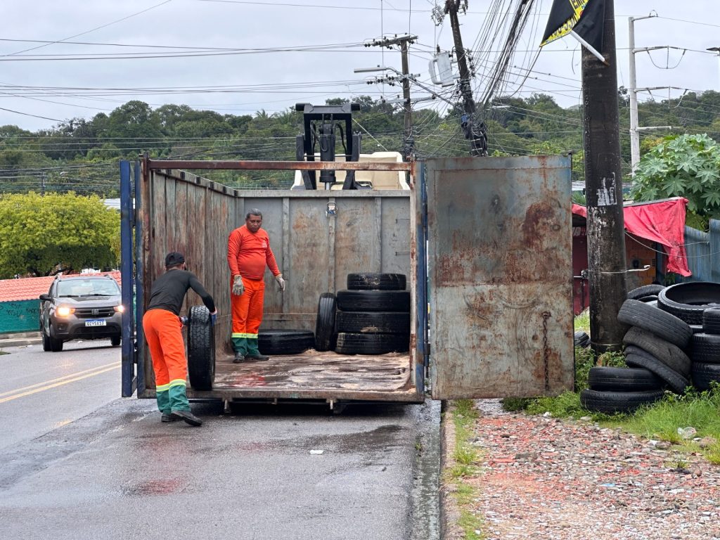 Manaus retira mais de 78 mil pneus descartados de forma irregular