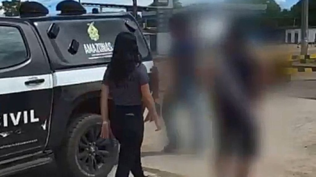 Homem é Detido por Maus-Tratos a Filhos em Novo Airão, Amazonas