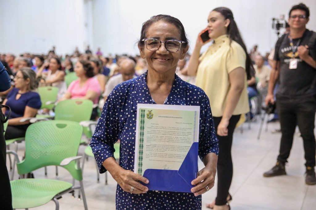 Orientações do Governo do AM para Título Definitivo de Imóveis