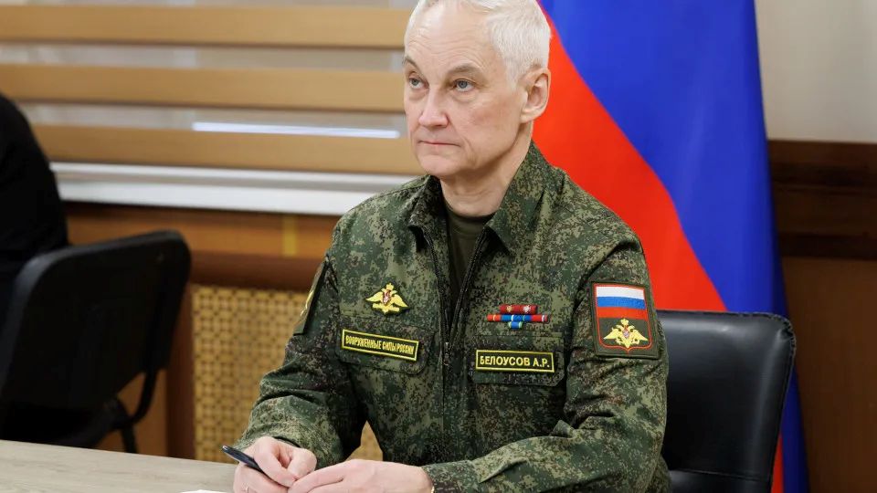 Rússia confirma uso de mísseis Orechnik com capacidade nuclear na Ucrânia