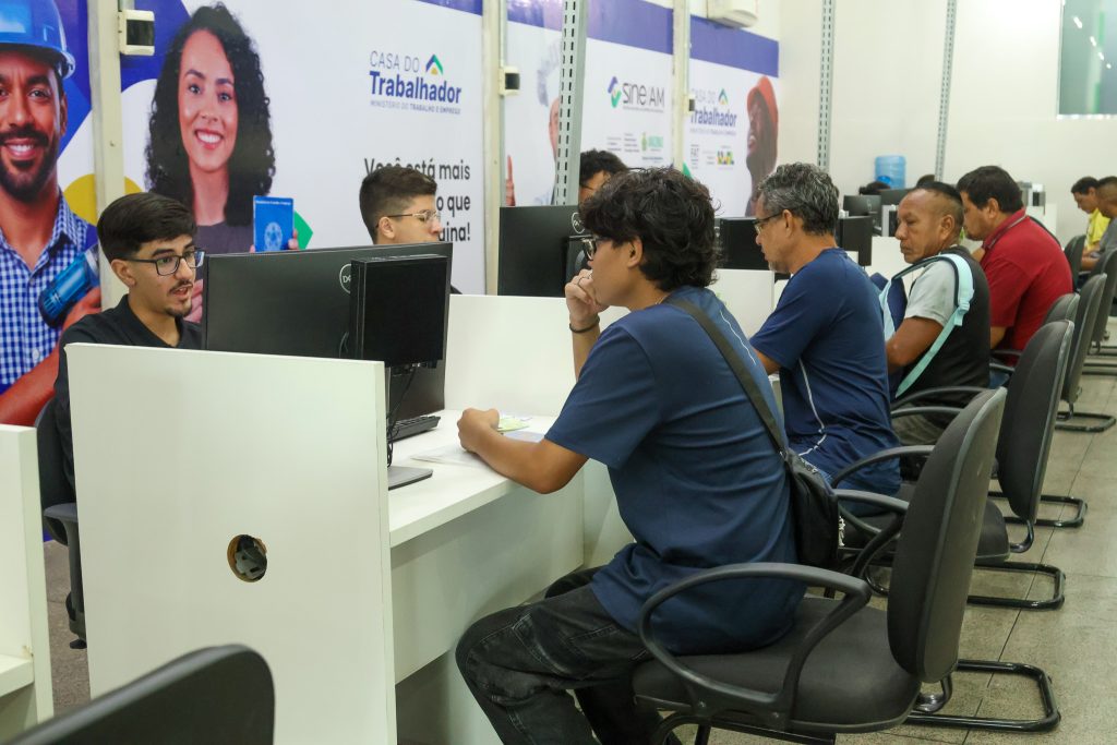 Sine Amazonas abre 279 vagas de emprego nesta segunda-feira (18/05)