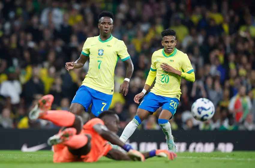Ancelotti diz que convocação de Neymar depende da condição física