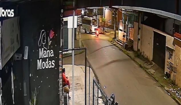 Motociclista Renato Teixeira de Jesus é atropelado por micro-ônibus em Manaus