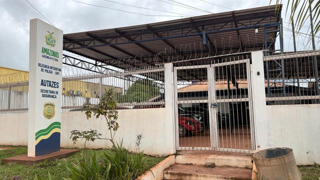 Homem de 24 anos é preso por suspeita de crimes contra ex-companheira em Autazes
