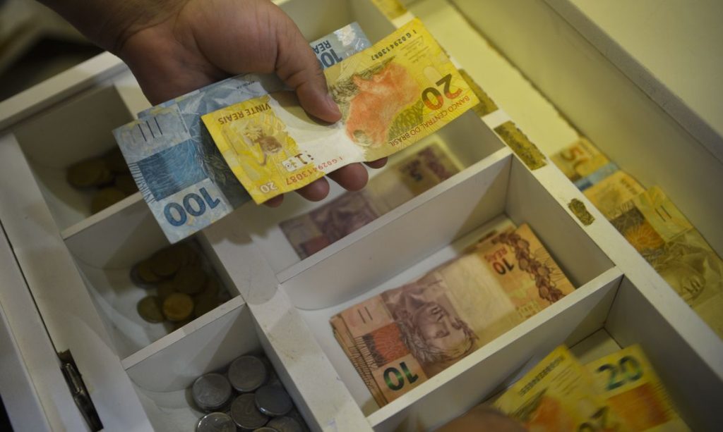Instituições financeiras devem transferir valores ao FGO até terça-feira