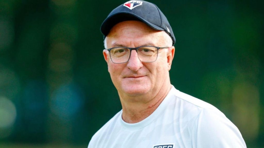 São Paulo anuncia Dorival Júnior como novo técnico até 2026