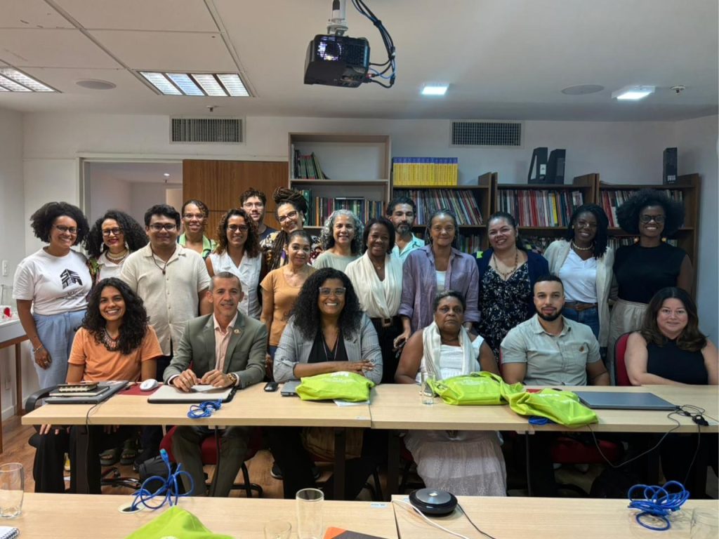 Oficina do Projeto SETA discute desafios da educação antirracista