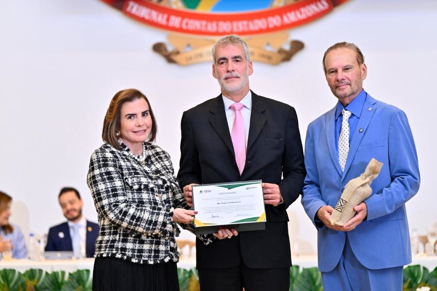 Ministro do STJ defende a importância do controle na democracia em seminário