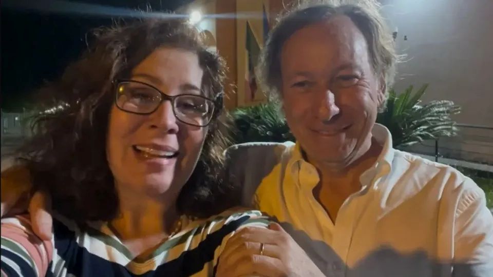 Justiça italiana nega extradição e Carla Zambelli é libertada em Roma