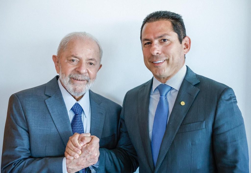 Marcelo Ramos desiste de pré-candidatura ao Senado após pedido de Lula