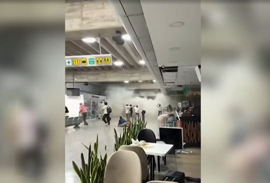 Imagens mostram desabamento no aeroporto da Venezuela após terremoto