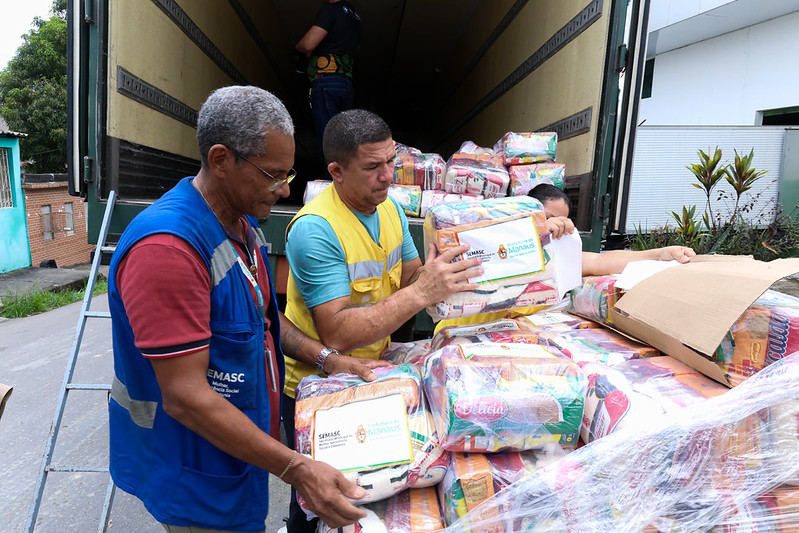 Prefeitura de Manaus inicia envio de ajuda humanitária à Venezuela