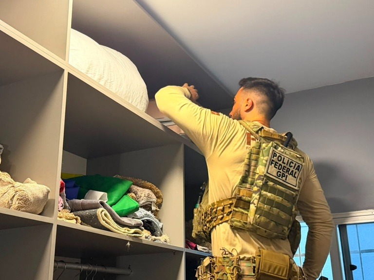 PF deflagra Operação Torre 8 após saque de R$ 300 mil em Manaus