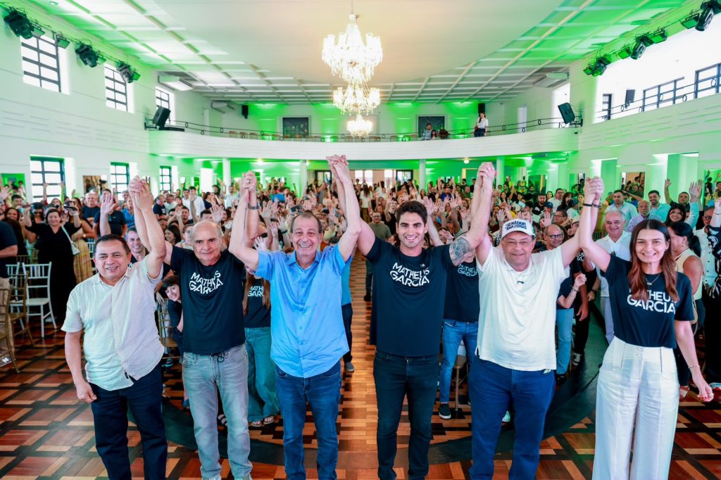 Omar Aziz participa de lançamento da pré-candidatura de Matheus Garcia