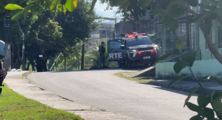 Objeto suspeito de explosivo é encontrado em lixeira no São Jorge