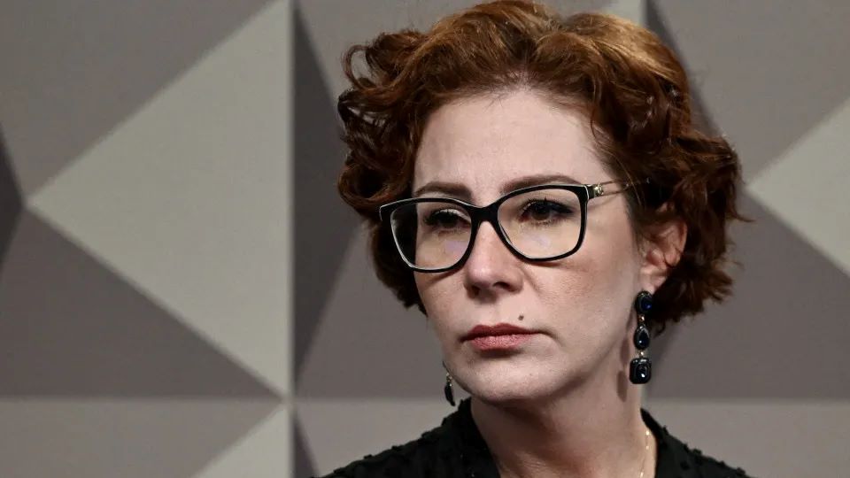 Justiça italiana analisa segundo pedido de extradição de Carla Zambelli